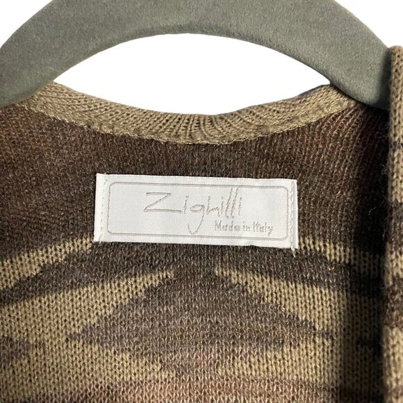 Zighilli Women's Soft Knit Tan Patterned Shawl - Picture 5 of 6